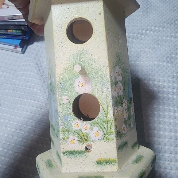 Unbranded VINTAGE HANDCRAFTED PAINTED BIRD HOUSE 12" - Picture 2 of 5